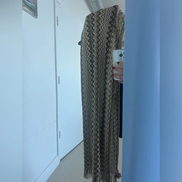 MISSONI scarf in excellent condition